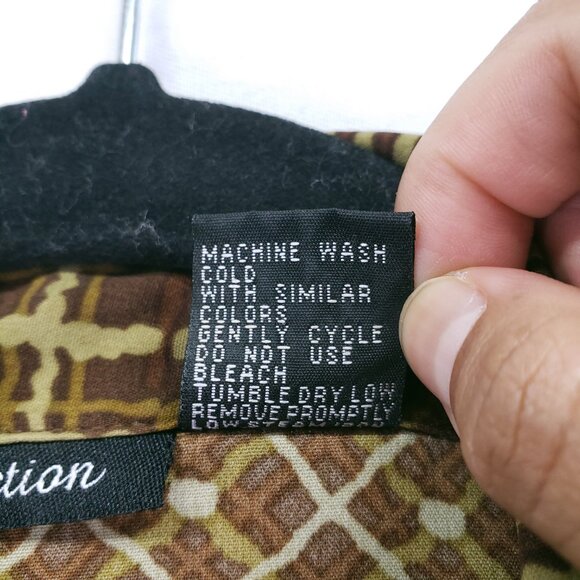 Club Z Collection Brown Geometric Fun Pattern Collar Button Down Blouse Size 1X - Picture 5 of 14